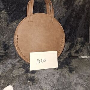 Elegant Tan Crossbody Bag